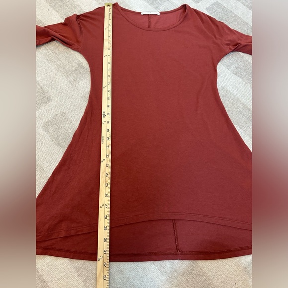 Peruvian Connection Asymmetrical Hem Tunic Top Rust (Size XS) - Picture 4 of 6
